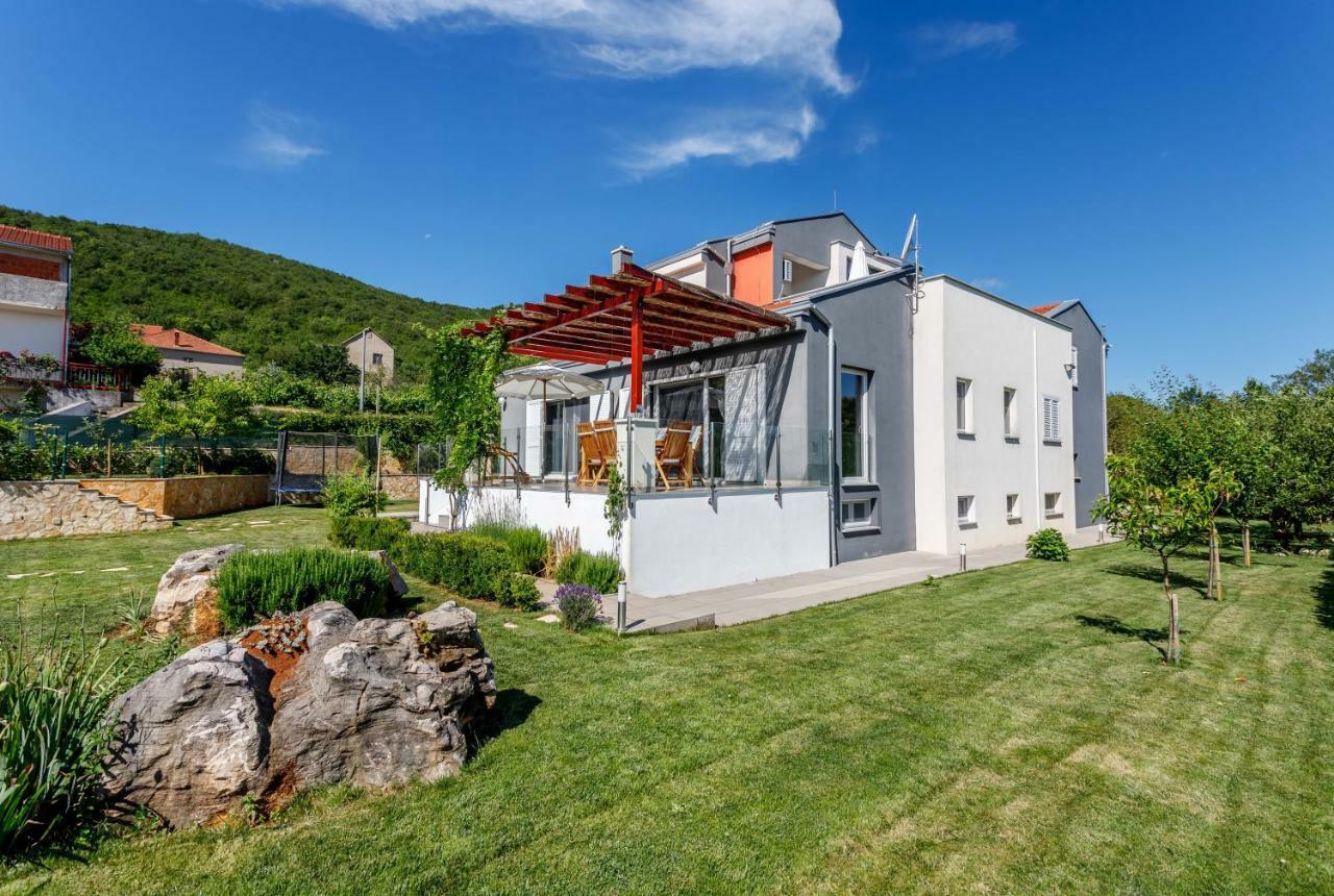 Luxury Villa Nadalina-Dicmo Dugopolje Exterior foto