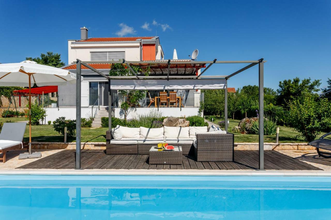 Luxury Villa Nadalina-Dicmo Dugopolje Exterior foto